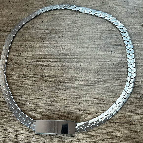 Bundle of Two Vintage Belts - Picture 2 of 13